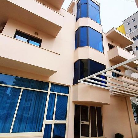 Vila Vera Дуррес Экстерьер фото